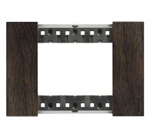 Рамка на 1 пост, 3 модуля - Итальянский стандарт. Цвет Орех. Bticino серия Living Now. KA4803LG