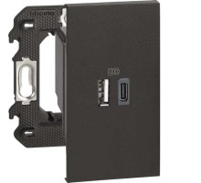 Розетка зарядное устройство USB 2 разъёма тип - A/тип - C 3000мА 2 модуля. Цвет Чёрный. Bticino серия Living Now. K4702+K4287C2+KG12C