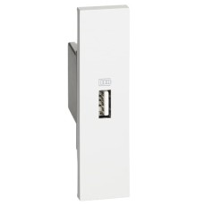 Розетка зарядное устройство USB тип - А 1500мА 1 модуль. Цвет Белый. Bticino серия Living Now. K4285C1+KW10C