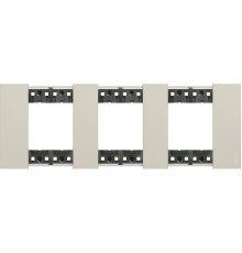 Рамка на 3 поста, 6 модулей - Немецкий стандарт. Цвет Песочный. Bticino серия Living Now. KA4802M3KM